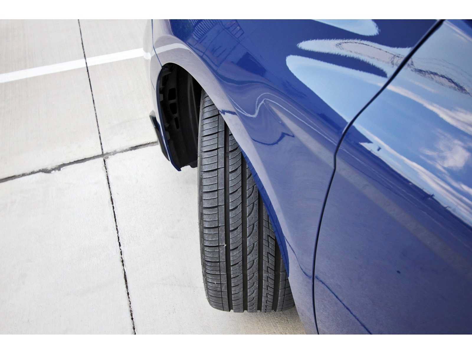 Used 2025 Toyota Camry SE FWD image 28