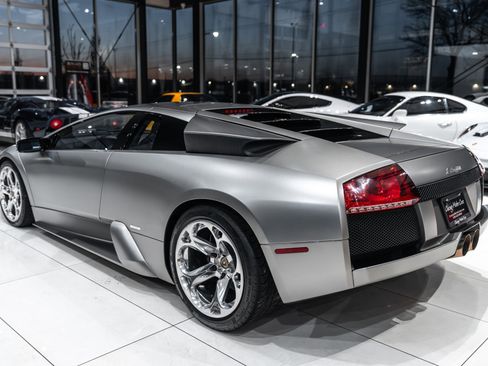 Used 2005 Lamborghini Murcielago Coupe image 40