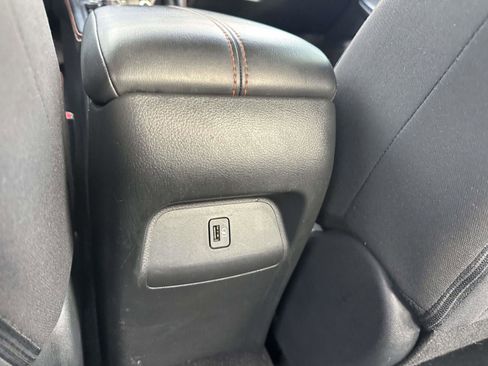 Used 2021 Nissan Sentra SR image 9