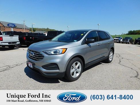 Used 2021 Ford Edge SE image 5