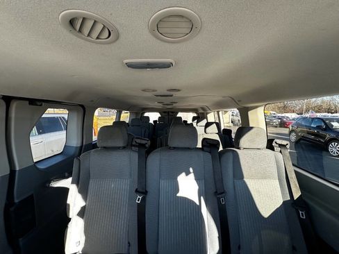 Used 2015 Ford Transit 350 XLT image 17