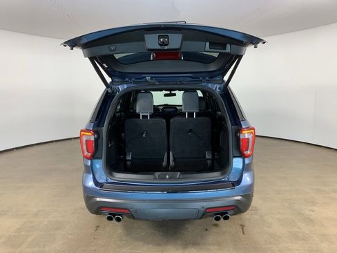 Used 2018 Ford Explorer Sport image 12
