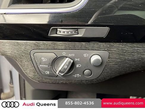 Used 2018 Audi Q7 3.0T Prestige w/ Prestige Package AWD/4WD image 21