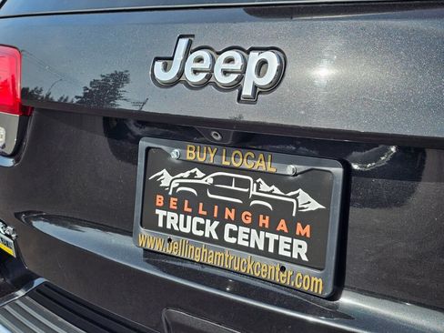 Used 2014 Jeep Grand Cherokee Limited w/ Luxury Group II AWD/4WD image 14