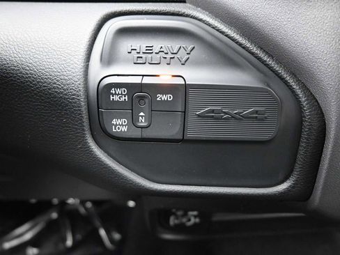 Used 2024 RAM 3500 Big Horn image 69