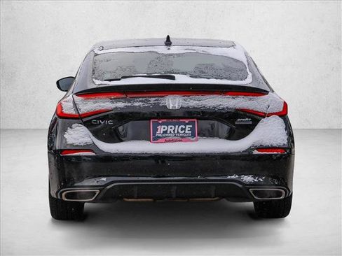 Used 2024 Honda Civic Sport Touring image 6