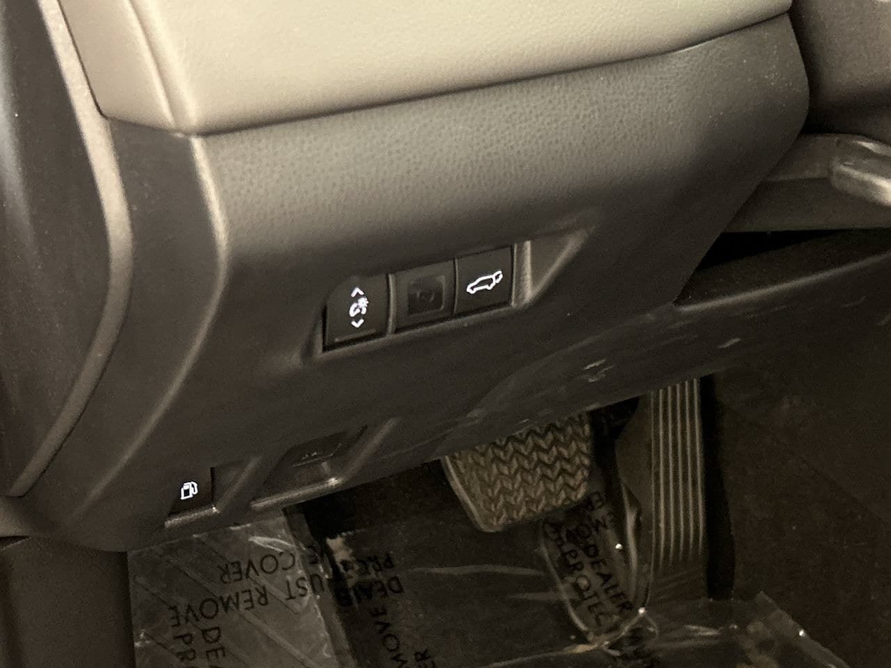 Used 2026 Toyota RAV4 XLE Premium FWD image 13
