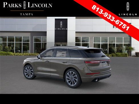 New 2026 Lincoln Corsair Grand Touring image 4