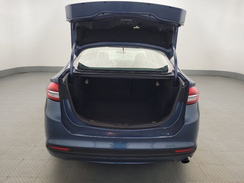 Used 2018 Ford Fusion SE w/ Fusion SE Technology Package image 29