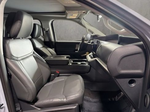 New 2027 Ford Expedition Max Active AWD/4WD image 16