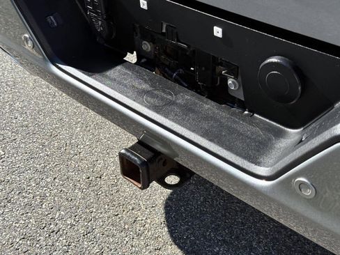 Used 2023 GMC Sierra 1500 Denali w/ Technology Package image 10