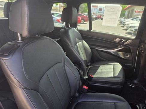 Used 2020 BMW X7 M50i AWD/4WD image 10