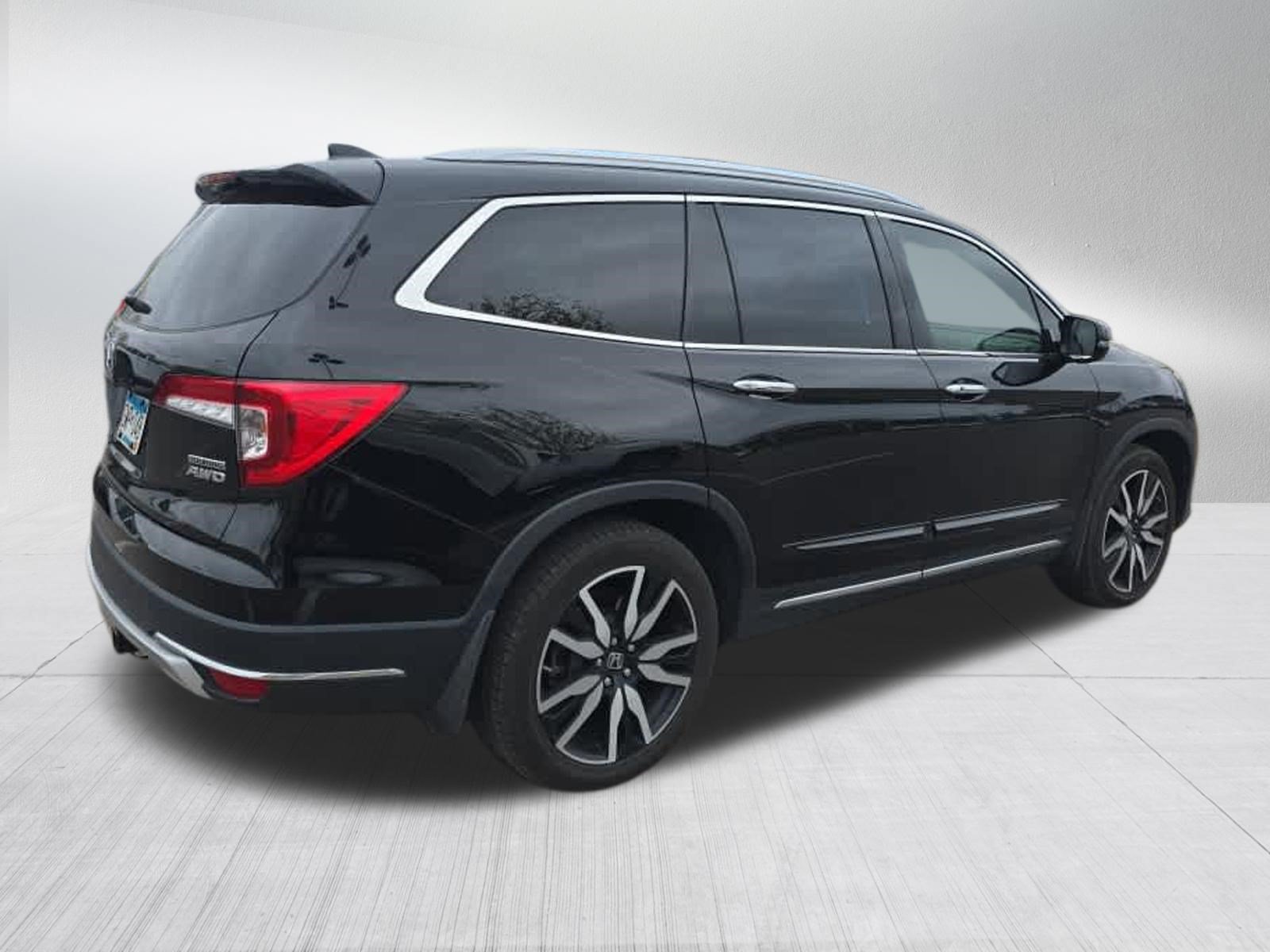 Used 2022 Honda Pilot Touring image 4