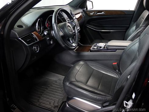 Used 2017 Mercedes-Benz GLS 550 4MATIC w/ Driver Assistance Package image 12