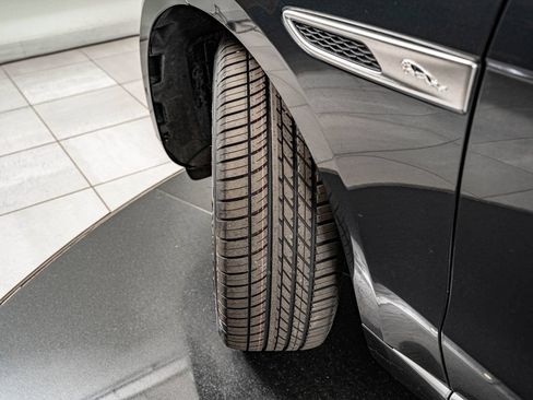 Certified 2025 Jaguar F-PACE R-Dynamic S AWD/4WD image 40