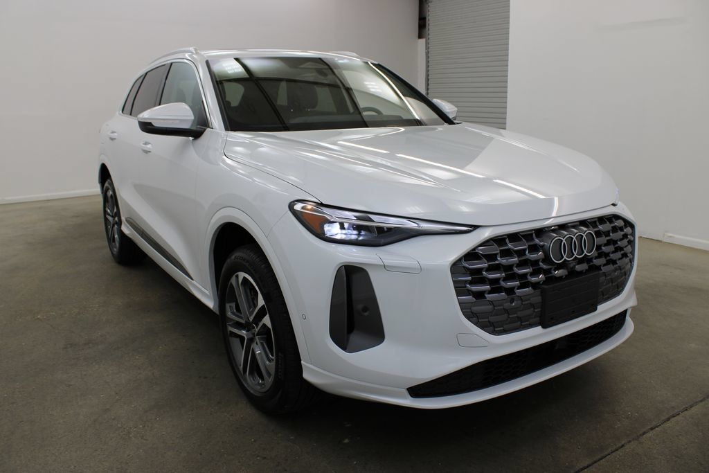 New 2026 Audi Q5 Premium AWD/4WD image 6