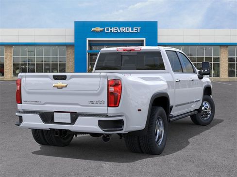 New 2026 Chevrolet Silverado 3500 High Country w/ High Country Premium Package image 4