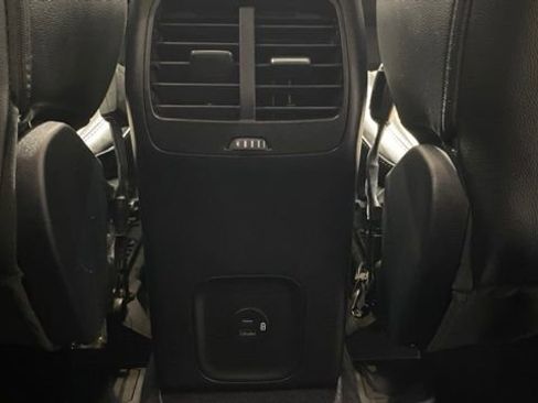 Used 2021 Ford Escape Titanium w/ Titanium Elite Package image 28