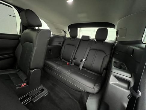 Used 2024 MAZDA CX-90 3.3 Turbo w/ Preferred Plus image 26