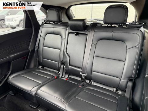 Used 2025 Ford Escape Platinum image 36