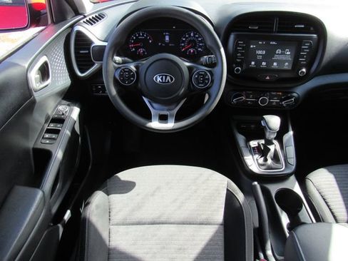 Used 2021 Kia Soul S FWD image 18