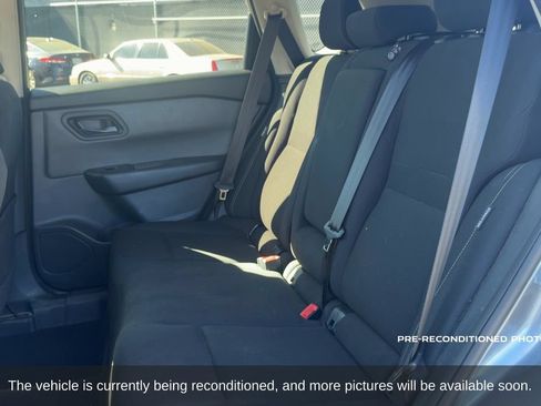 Used 2025 Nissan Rogue S AWD/4WD image 12