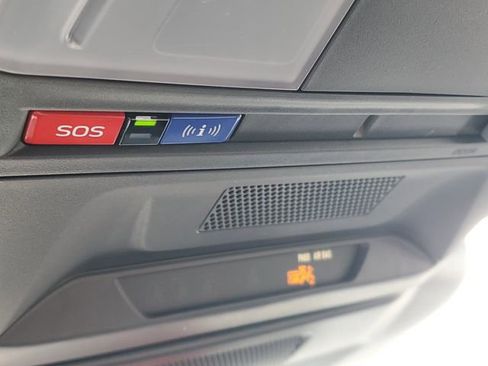 Certified 2024 Subaru Crosstrek 2.5i Sport image 29