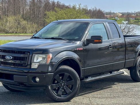 Used 2013 Ford F150 FX4 w/ FX Appearance Pkg image 3