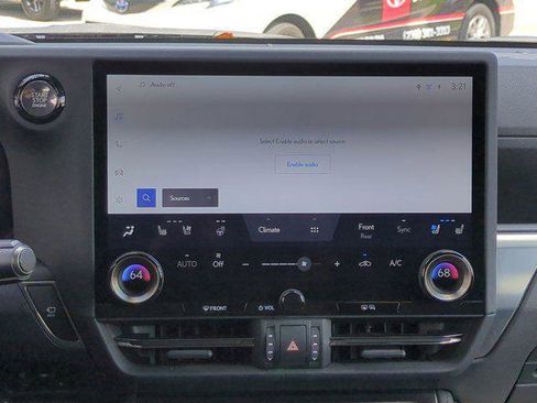 Certified 2024 Lexus GX 550 w/ Accessory Package (2T) AWD/4WD image 17
