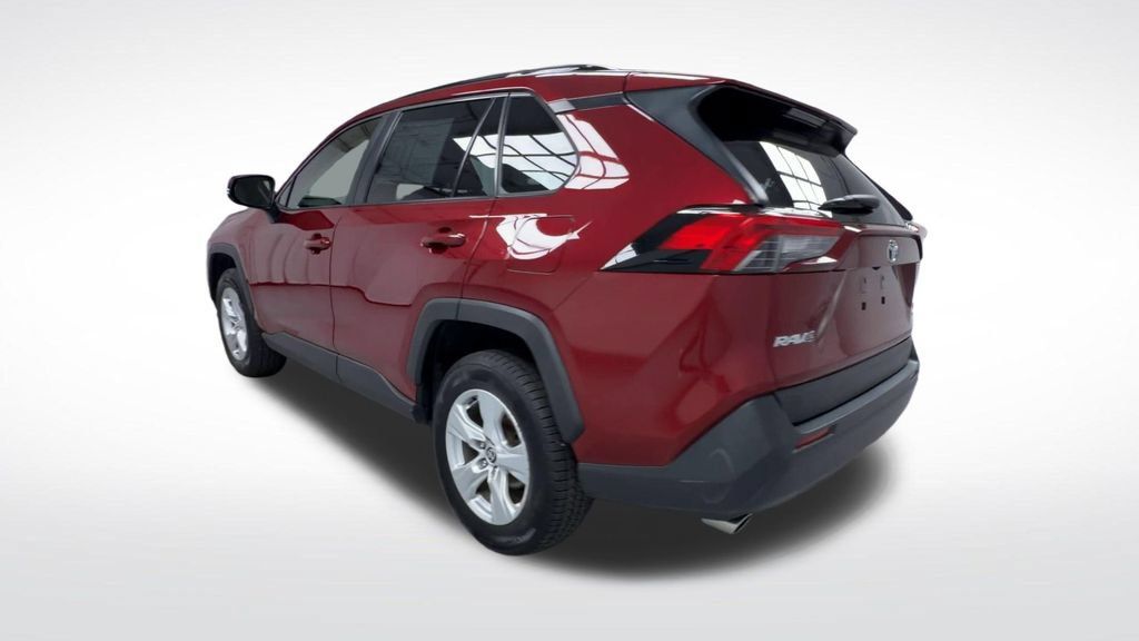 Used 2020 Toyota RAV4 XLE w/ Convenience Package AWD/4WD image 21