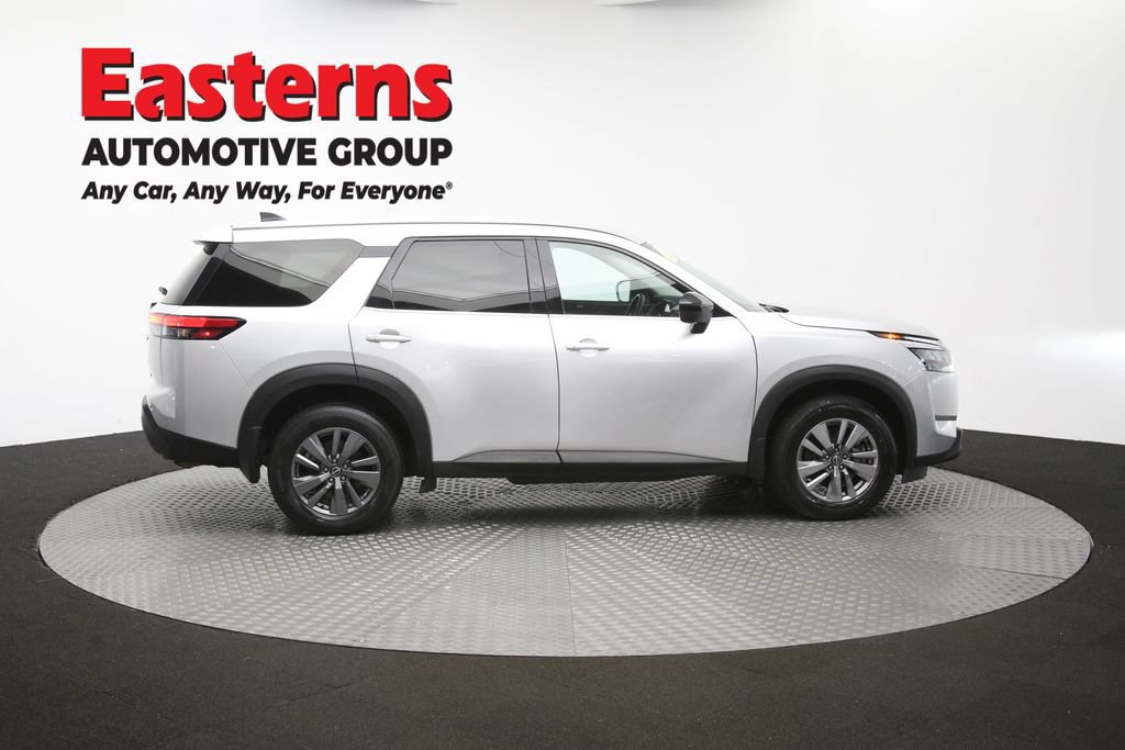 Used 2023 Nissan Pathfinder S AWD/4WD image 45