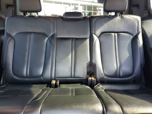 Used 2023 Jeep Wagoneer Series II image 20