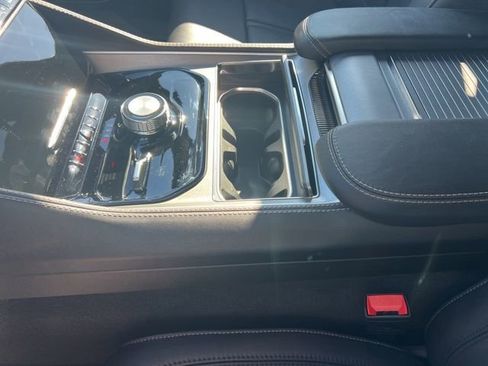 New 2026 Jeep Grand Wagoneer Limited image 17