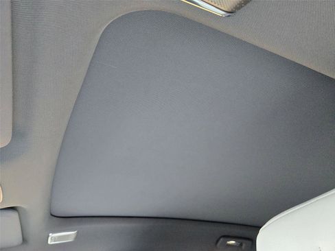 New 2026 Cadillac Optiq Sport 2 w/ LPO, Floor Liner Package AWD/4WD image 9