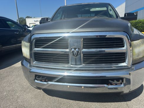 Used 2012 RAM 2500 SLT w/ Cold Weather Group image 4