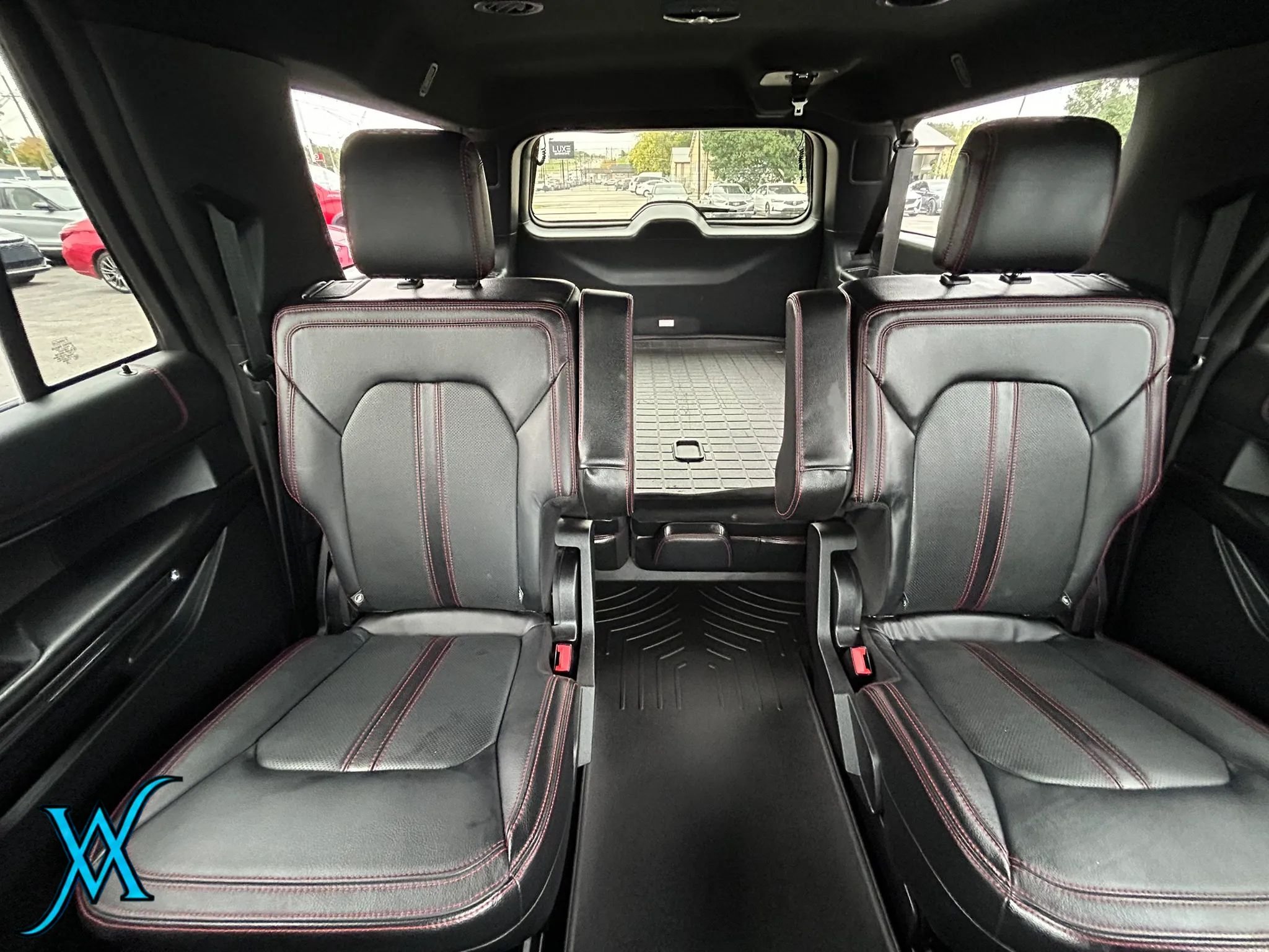 Used 2020 Ford Expedition Max Limited w/ Equipment Group 303A AWD/4WD image 29