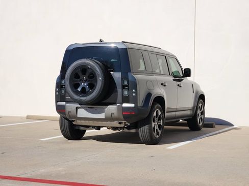 Used 2026 Land Rover Defender 110 S AWD/4WD image 4