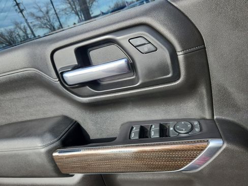 Used 2019 Chevrolet Silverado 1500 RST w/ All-Star Edition image 16