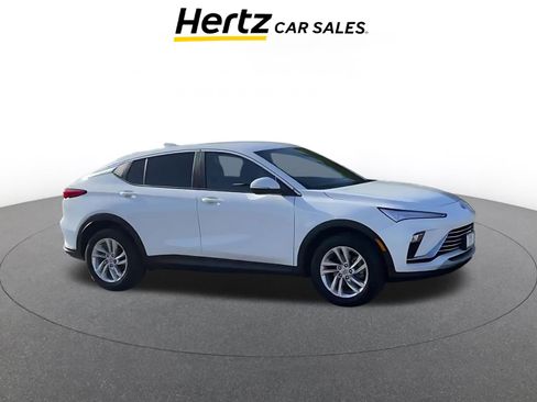 Used 2025 Buick Envista Preferred image 1