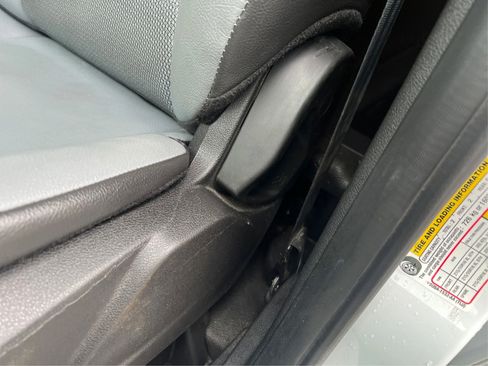 Used 2016 Ford Transit Connect XL image 20