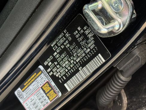 Used 2026 Kia Sportage LX AWD/4WD image 31