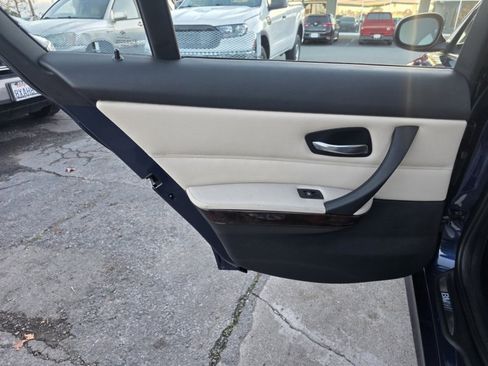 Used 2011 BMW 328i Sedan image 11