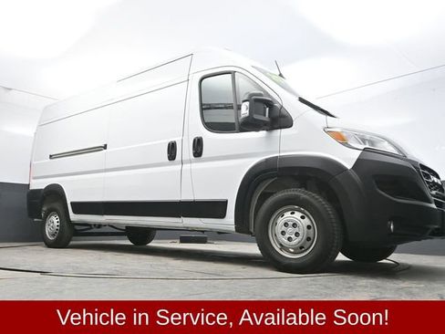 Used 2025 RAM ProMaster 2500 w/ Convenience Group image 29