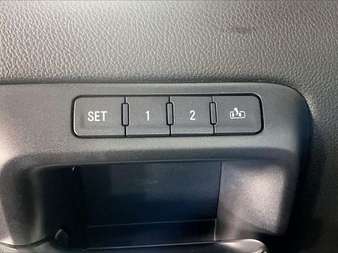 Used 2018 GMC Sierra 2500 SLT AWD/4WD image 35