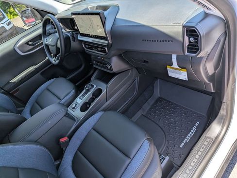 New 2026 Ford Bronco Sport Outer Banks w/ Outer Banks Tech Package+ AWD/4WD image 23