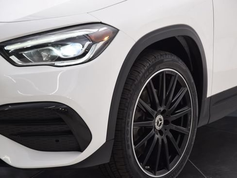 Used 2022 Mercedes-Benz GLA 250 image 11