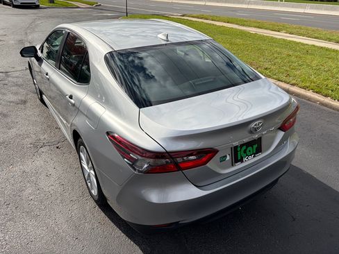 Used 2024 Toyota Camry LE image 11