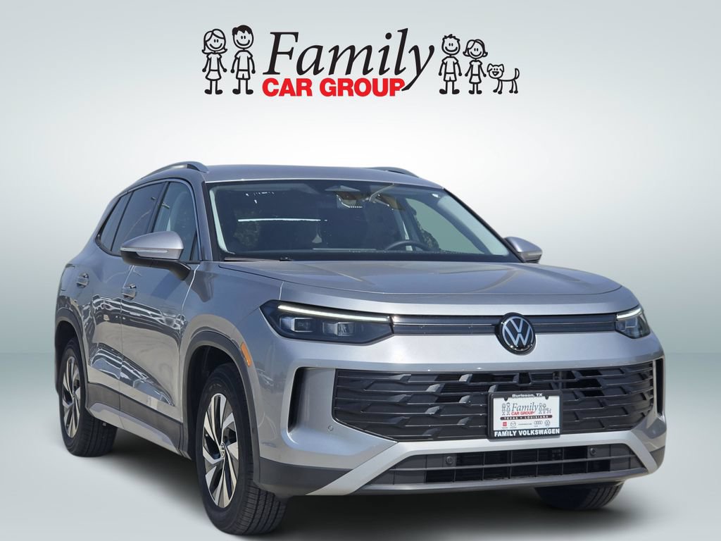 New 2026 Volkswagen Tiguan S FWD image 2