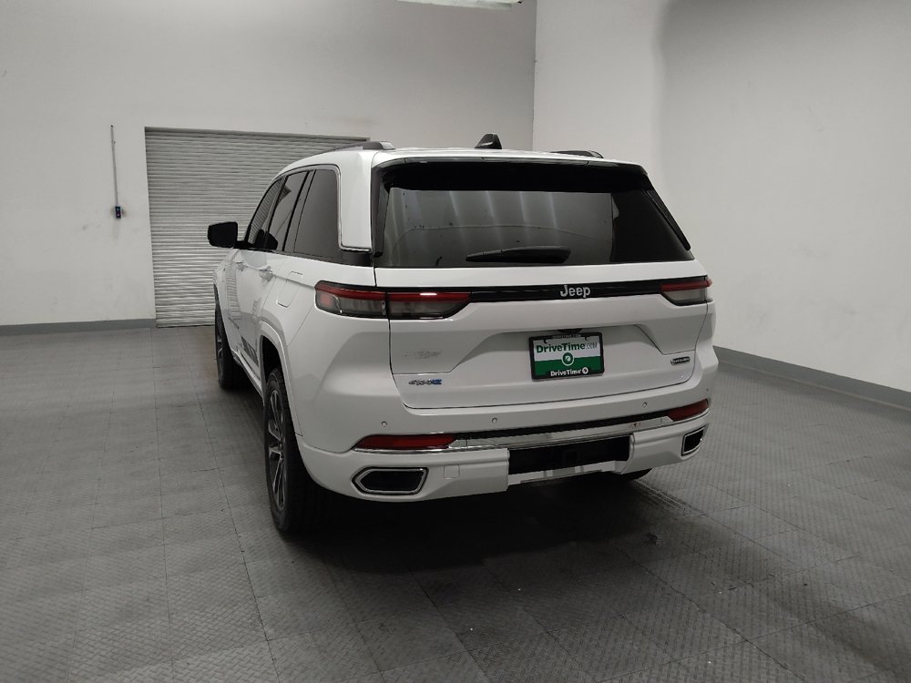 Used 2022 Jeep Grand Cherokee Overland AWD/4WD image 6