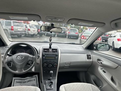Used 2009 Toyota Corolla LE image 24
